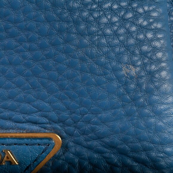 Authentic Prada Blue Vitello Daino Side Pocket Hobo Bag - Picture 4 of 8